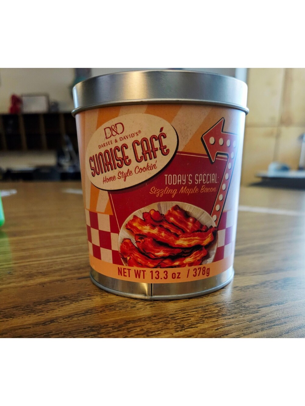 Darsey & David's Sunrise Café Sizzling Maple Bacon Candle 13.3 oz